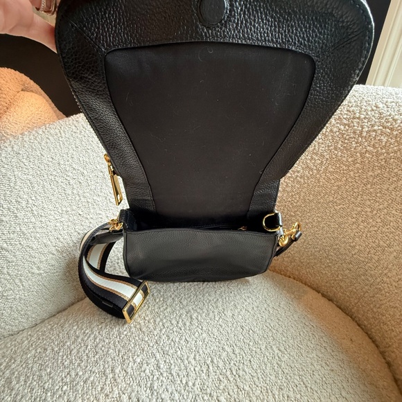 Marc Jacobs  Crossbody Leather Saddle Bag - Picture 3 of 10